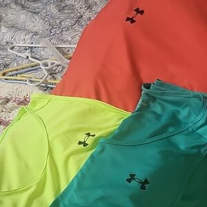 3 Shirts Men's Under Armour Price Dropped